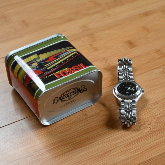 VTG 1998 Men's Fossil "Blue" Water Resistant Stainless Steel Watch - Picture 4 of 16